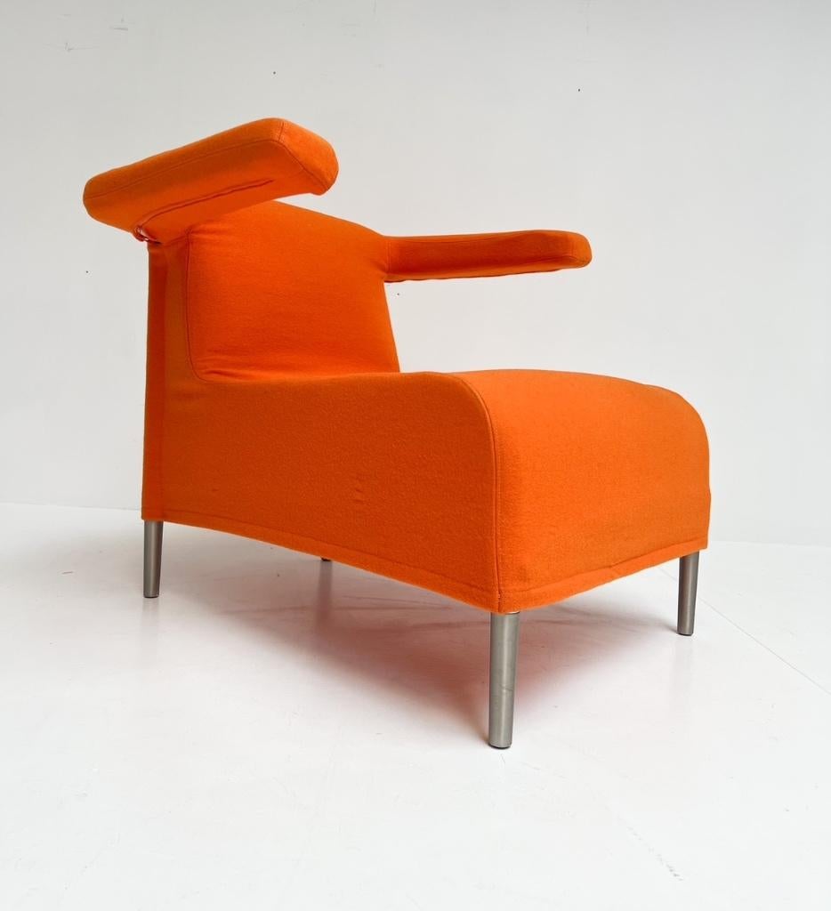 Toribio fauteuil van Lievore Altherr Molina, 1990's, Huis en Inrichting, Fauteuils, Gebruikt, Metaal, Stof, 75 tot 100 cm, 75 tot 100 cm
