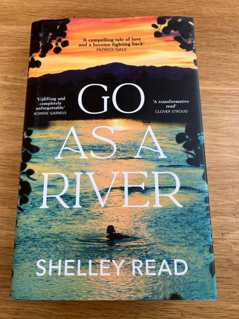 Go As A River - Shelley Read (Engels), Ophalen of Verzenden, Zo goed als nieuw, Amerika