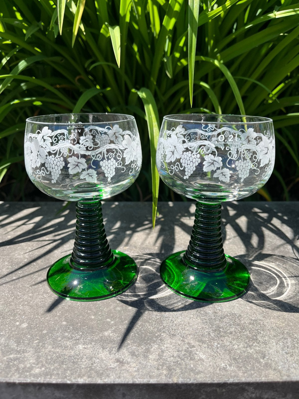 Vintage set van 2 Roemer glazen met geëtste versieringen, Overige typen, ?, Zo goed als nieuw, ?