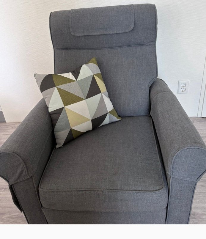 1 Ikea muren recliner grijs, Huis en Inrichting, Ophalen of Verzenden, Zo goed als nieuw