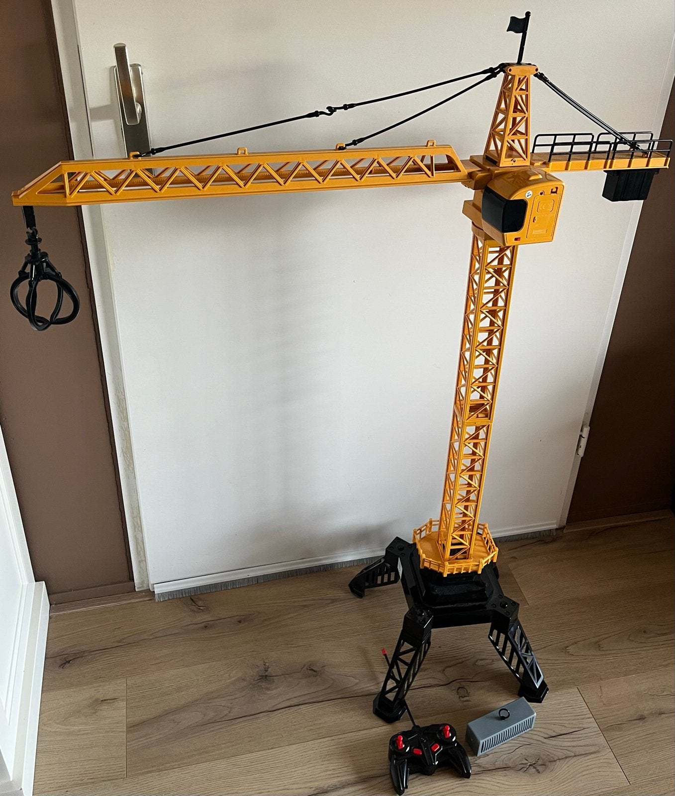 Grote Kraan met Afstandsbediening - Speelgoed Kraan, Ophalen, Zo goed als nieuw, Bouwen