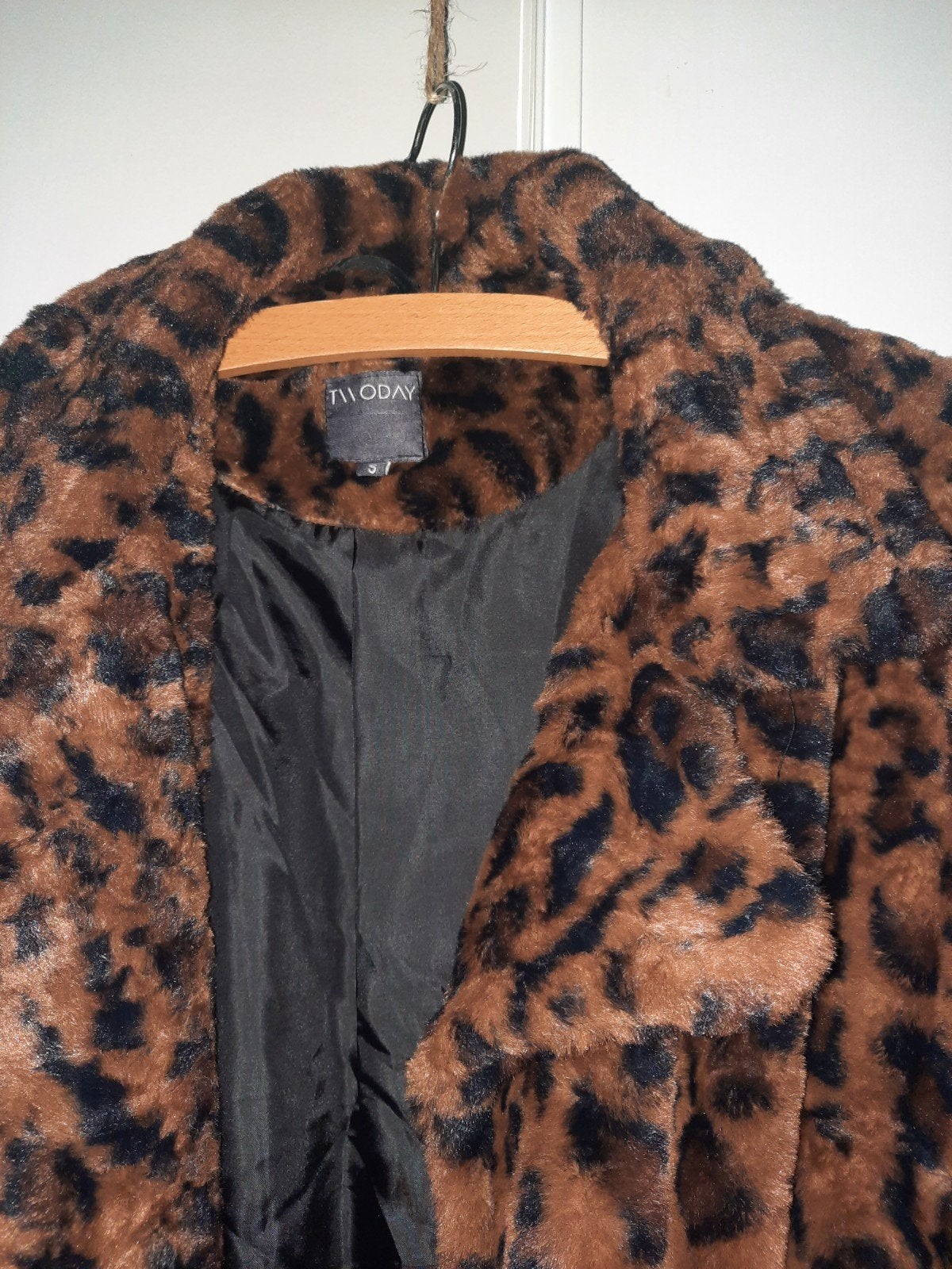 Nep bont tijger jas maat 36-38., Kleding | Dames, Twoday, Bruin, Ophalen of Verzenden, Zo goed als nieuw