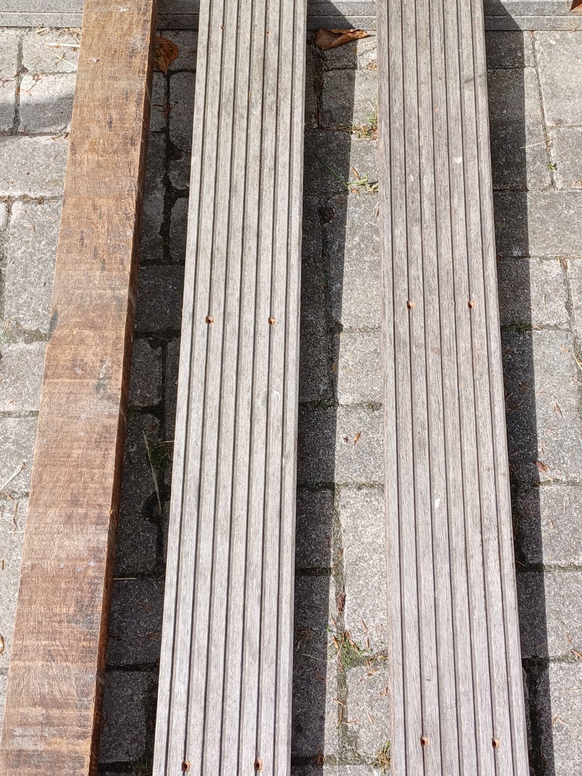 Te koop: hardhout vlonderhout incl.hardhouten funderingsbalk, Ophalen of Verzenden, 250 cm of meer, Planken, Hardhout