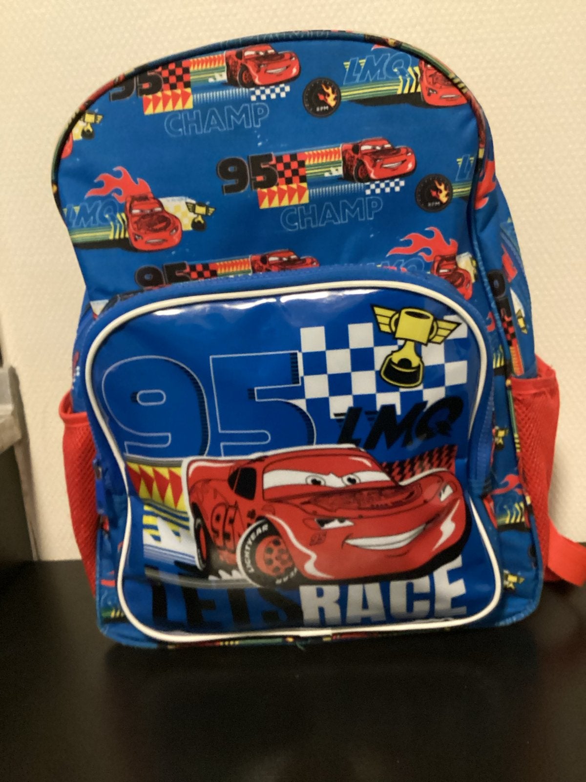 Grote Cars rugtas met gebruiksporen, Sieraden, Tassen en Uiterlijk, Tassen | Rugtassen, 40 cm of meer, Gebruikt, Disney of Dora