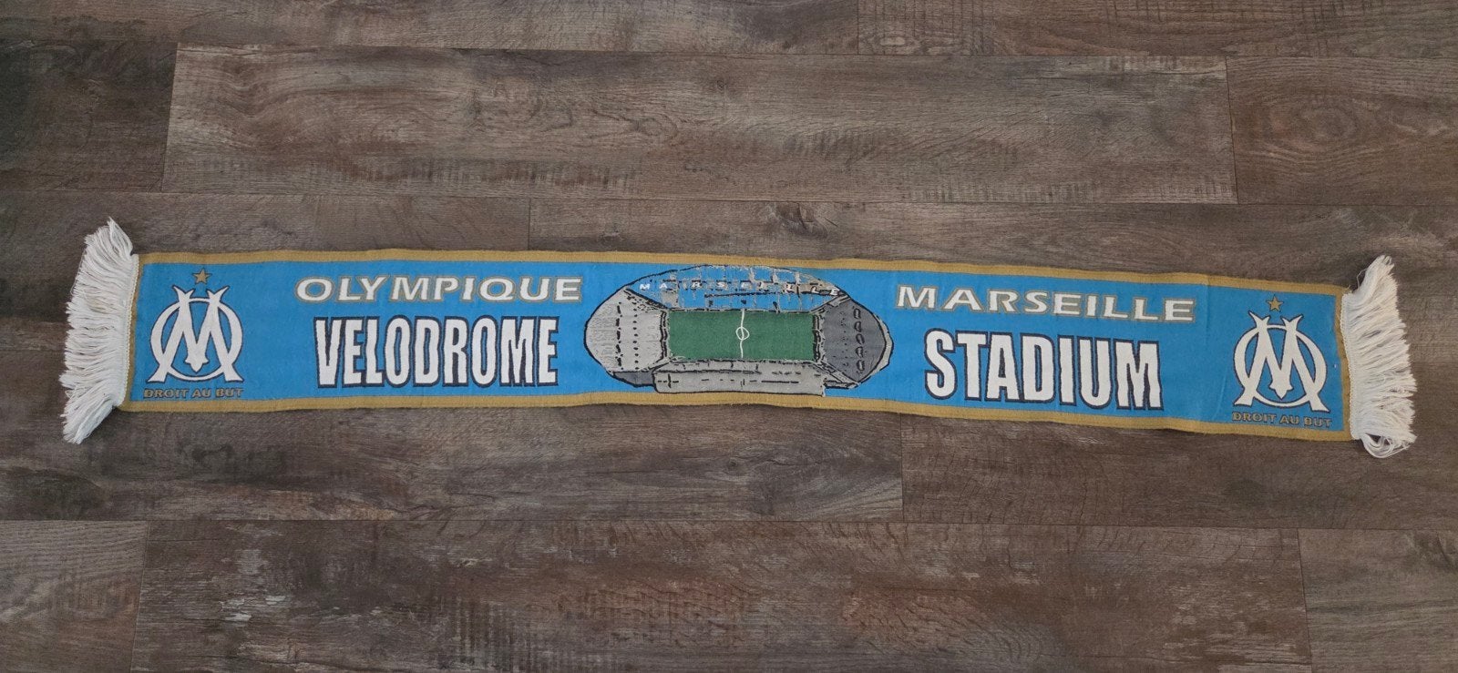 Sjaal Olympique Marseille, Ophalen of Verzenden, Zo goed als nieuw, Buitenlandse clubs, Vaantje of Sjaal