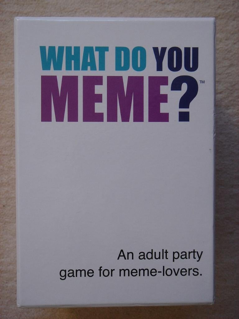 LEUK: What do you MEME? - English Partygame !, Vijf spelers of meer, Ophalen of Verzenden, Zo goed als nieuw