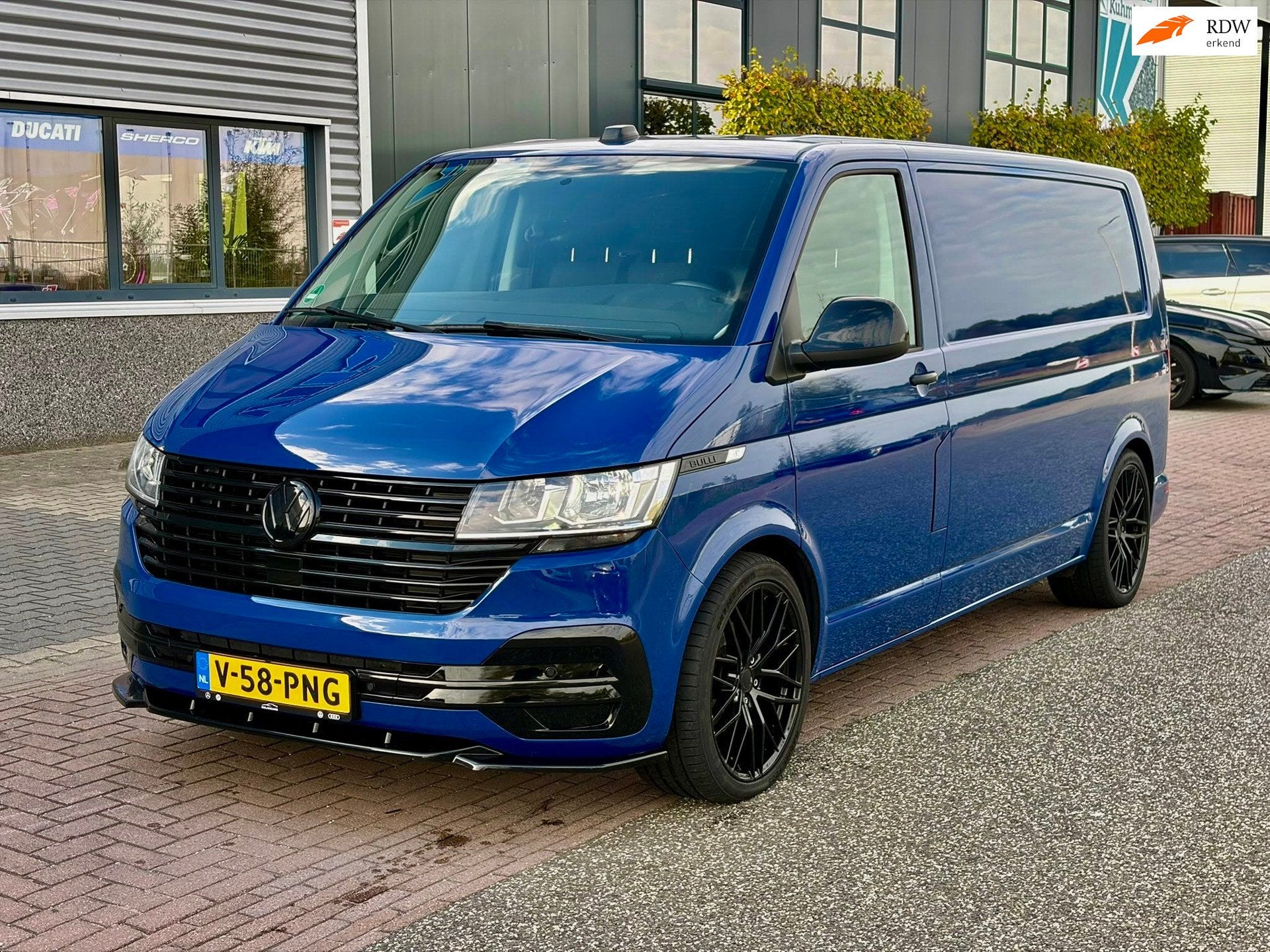 Volkswagen TRANSPORTER 2.0 TDI L2H1 32 Bulli 180pk, Voorwielaandrijving, Gebruikt, Euro 6, 4 cilinders