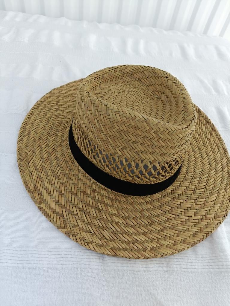 3 hoeden 1x dames, 2x heren, Ophalen of Verzenden, Zo goed als nieuw, One size fits all
