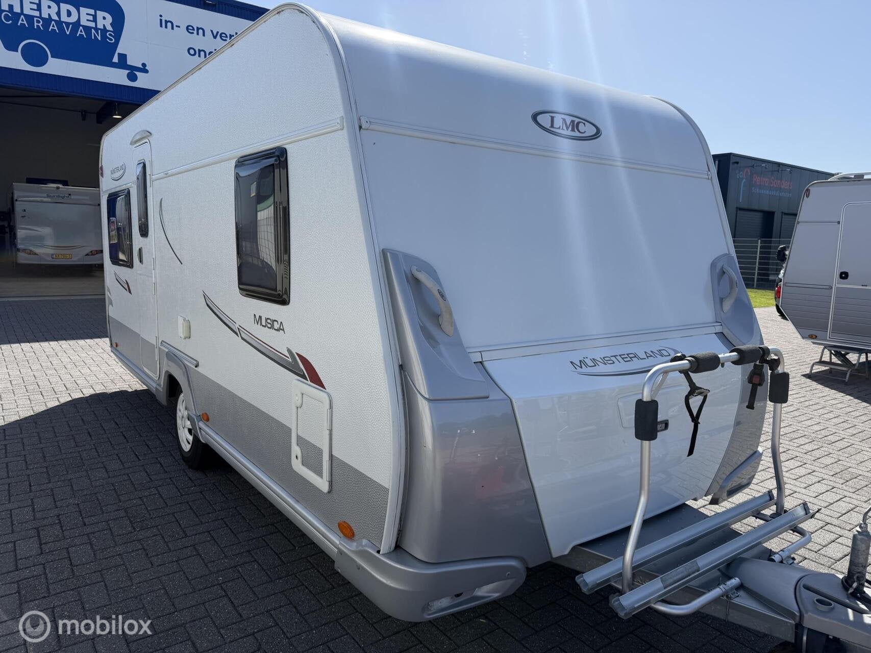 Lmc MUNSTERLAND MUSICA 470 D - Mover , Voortent, Caravans en Kamperen, Rondzit, Bedrijf, Hordeur, LMC en Münsterland