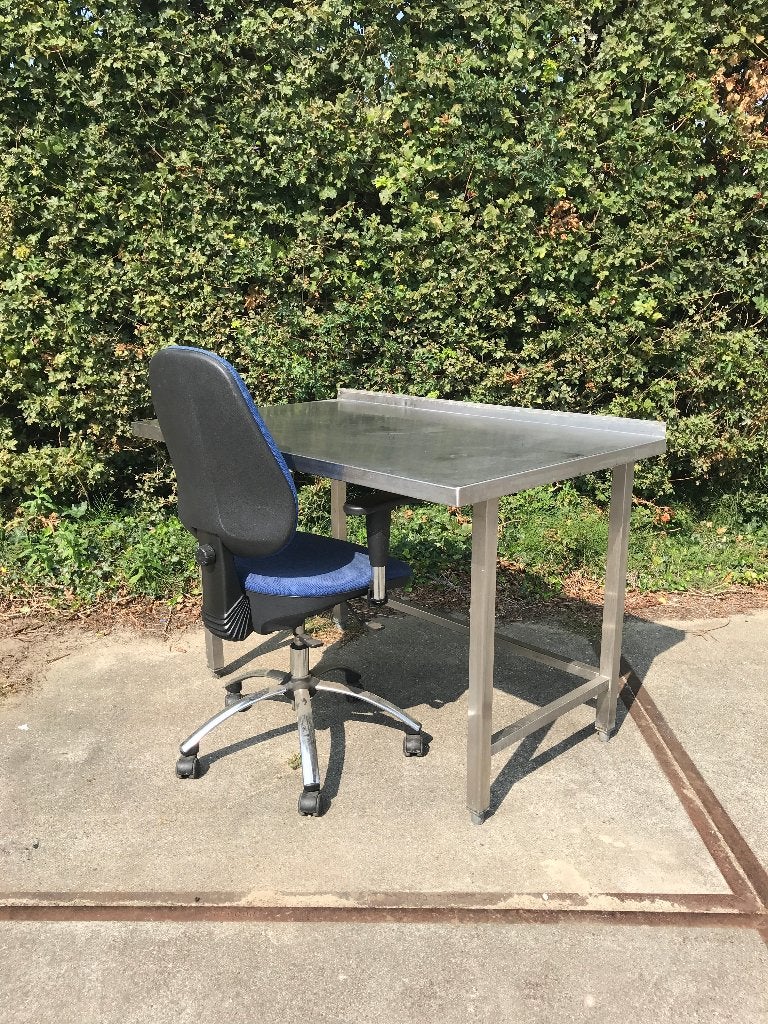RVS BURO / RVS Werktafel - maten:125/80, Huis en Inrichting, Ophalen