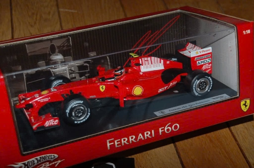 1:18 FERRARI F1 F60 RAIKKONEN Hotwheels in doos WRH, Verzenden, Zo goed als nieuw, Auto, Hot Wheels