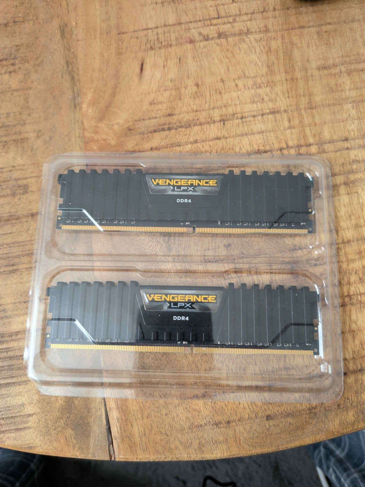 Corsair Vengeance LPX 16GB (2x8GB) DDR4 RAM 2400MHz, Ophalen, DDR4, Zo goed als nieuw, Desktop