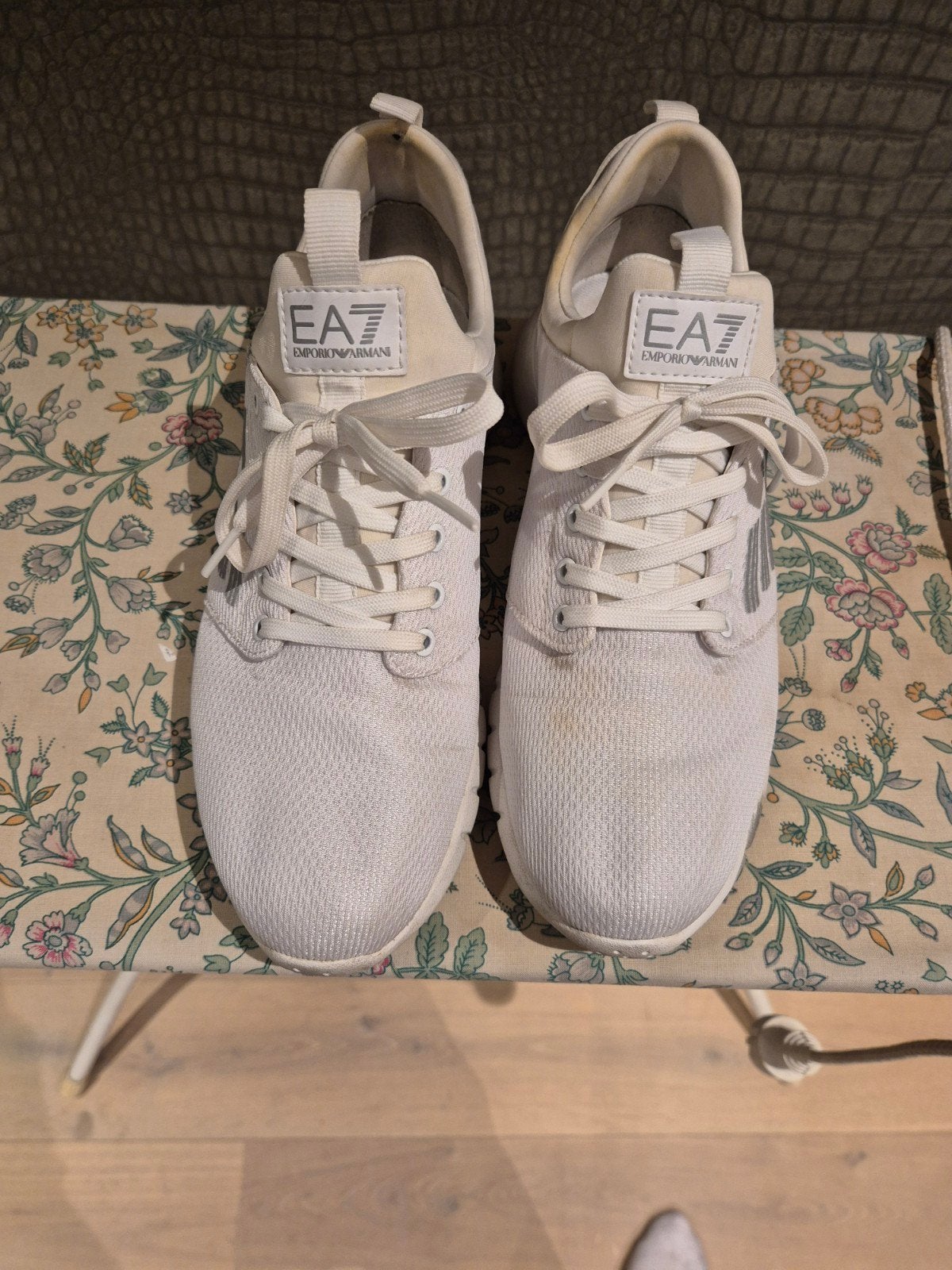 EA7 Emporio Armani sneakers - Maat 43, Ophalen, Gedragen, Wit