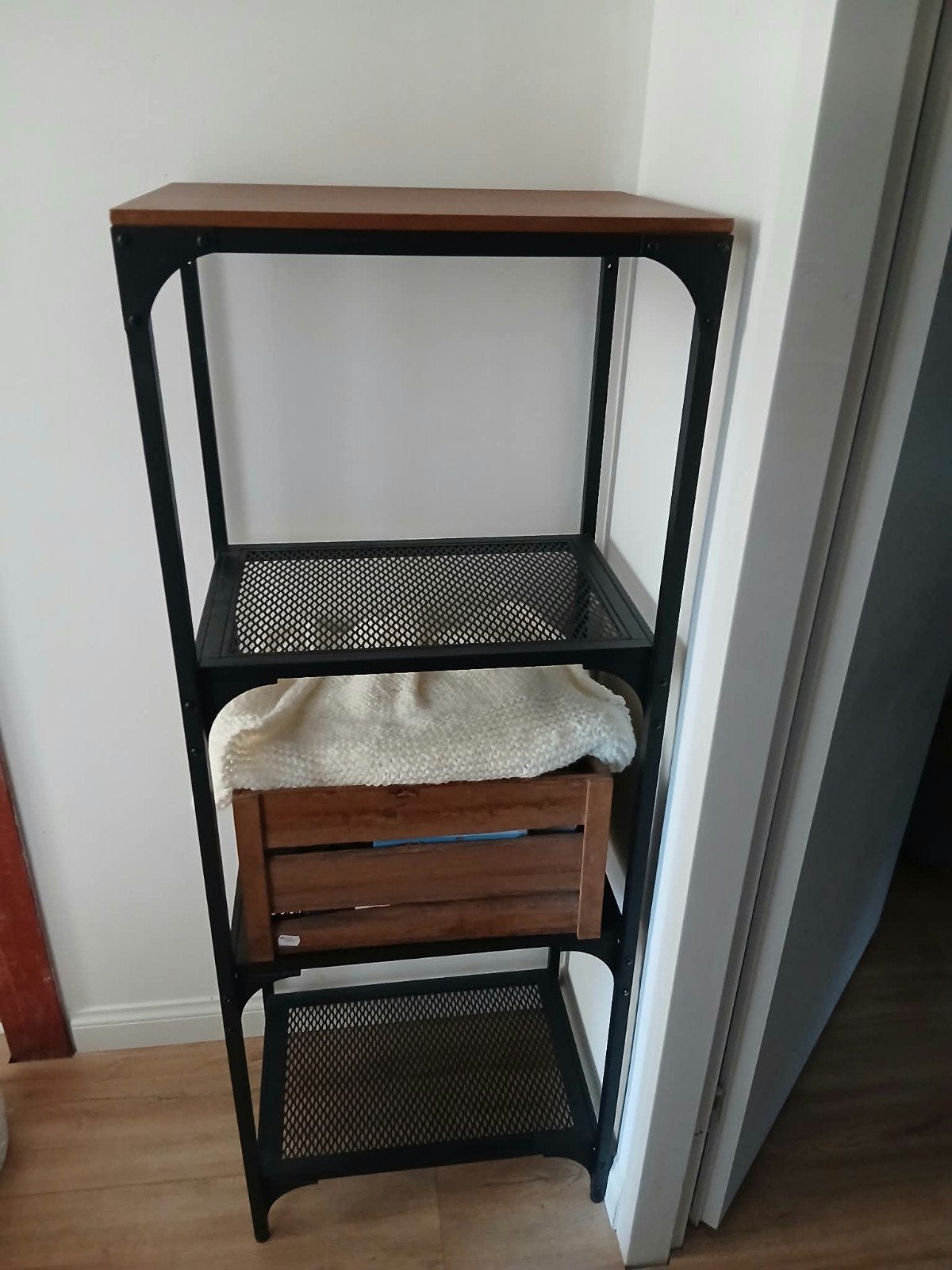 FJÄLLBO Stellingkast Ikea - zwart als nieuw, Ophalen, Zo goed als nieuw