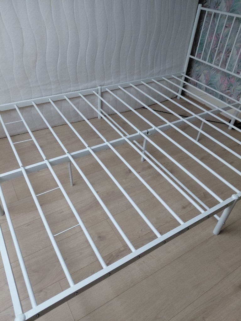 Bed 140x200, Huis en Inrichting, Ophalen, Wit, Tweepersoons, 140 cm
