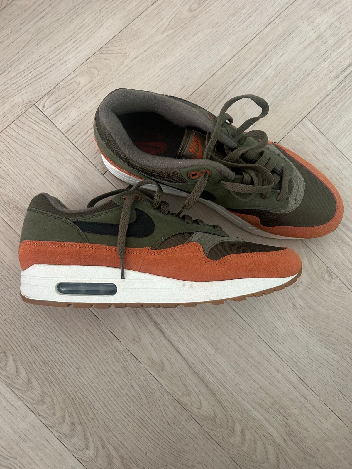Nike Air Max 1 Olive Canvas Dark Russet - Maat 44,5, Overige kleuren, Ophalen of Verzenden, Sneakers of Gympen, Zo goed als nieuw