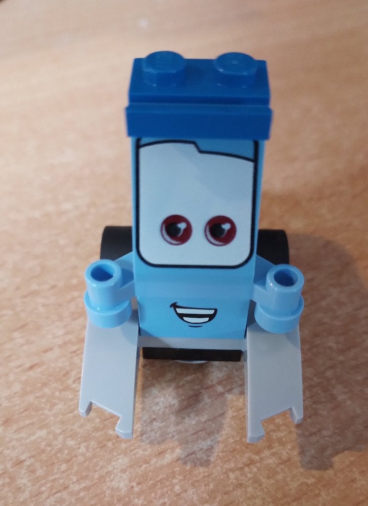 LEGO  Disney's  Cars Juniors, Lego, Overige typen, Ophalen of Verzenden, Zo goed als nieuw