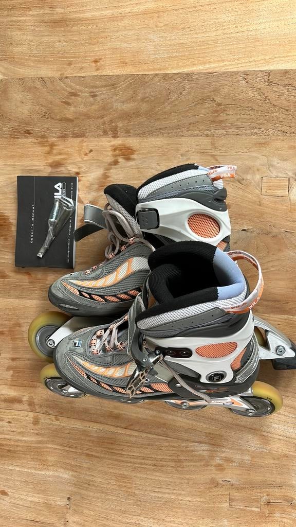 Fila skates maat 40, in prima staat, Overige merken, Ophalen of Verzenden, Inline skates 4 wielen, Dames