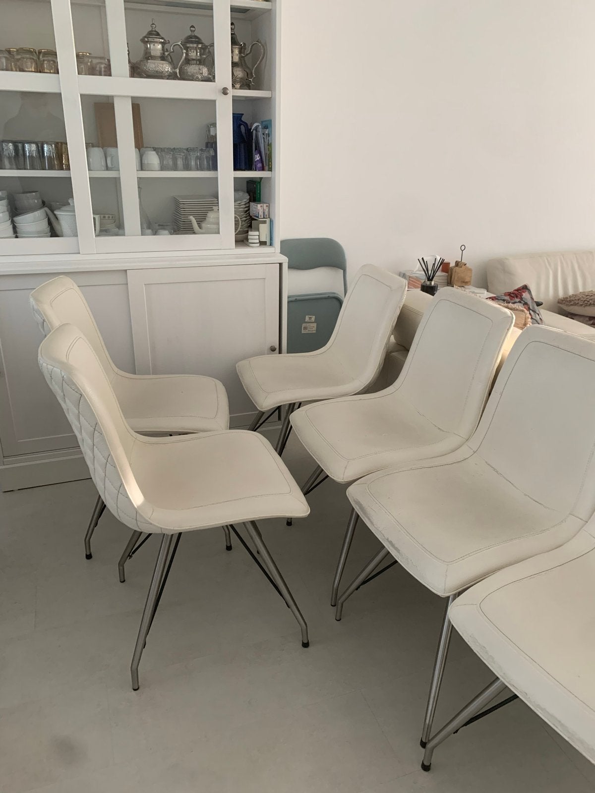Set van 6 witte eetkamerstoelen, Huis en Inrichting, Gebruikt, Wit, Ophalen of Verzenden, Metaal