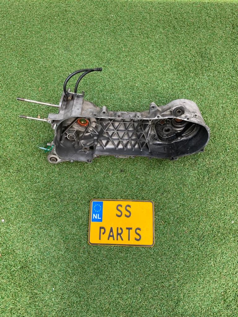 Skr 125cc groot carter helft, Ophalen of Verzenden