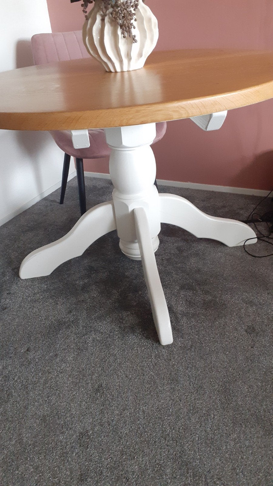 Ronde massief  eiken eettafel met witte poot, Huis en Inrichting, Tafels | Eettafels, Ophalen, Rond, Zo goed als nieuw, Vier personen