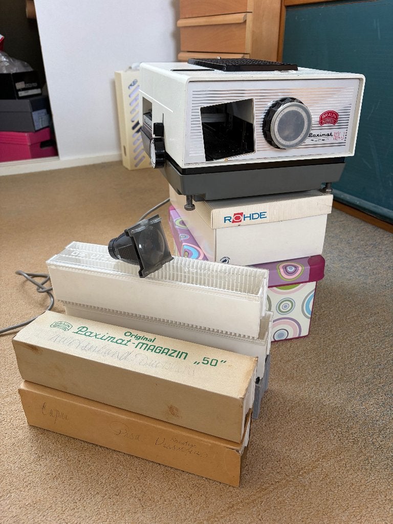 Prachtige en goed werkende Braun Paximat N24 diaprojector, Ophalen, Gebruikt