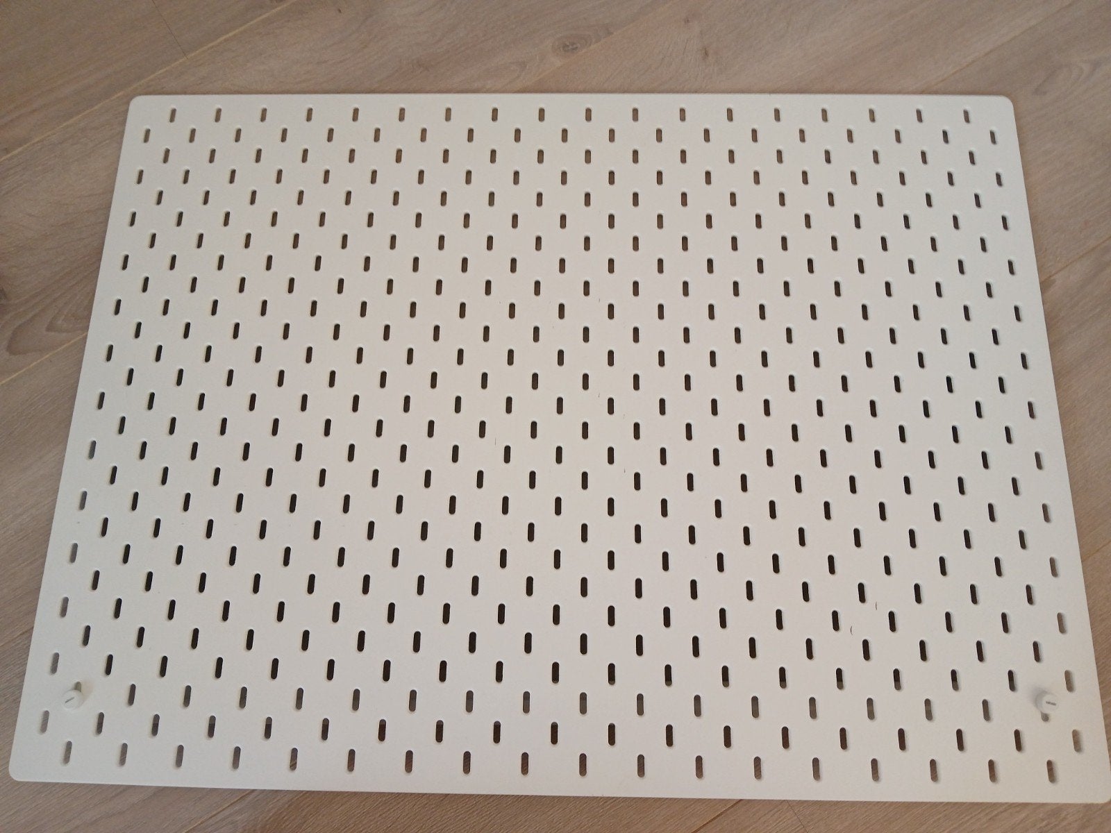 IKEA ophangbord 55cm x 75cm, Ophalen of Verzenden, Zo goed als nieuw, Wit, Modern