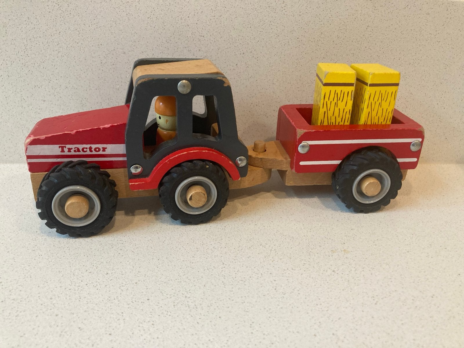 New Classic Toys Houten Tractor / trekker met 2 Stropakken, Ophalen of Verzenden, Gebruikt