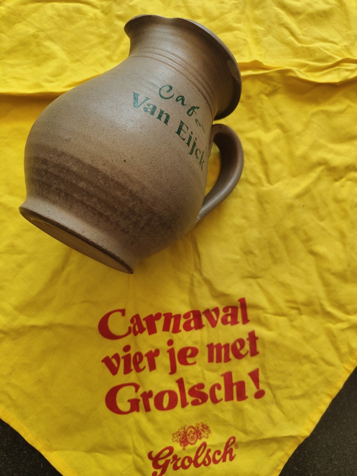 Carnaval vier je met Grolsch, sjaal+ bierkruik Cafe v Eijck, Ophalen of Verzenden, Grolsch