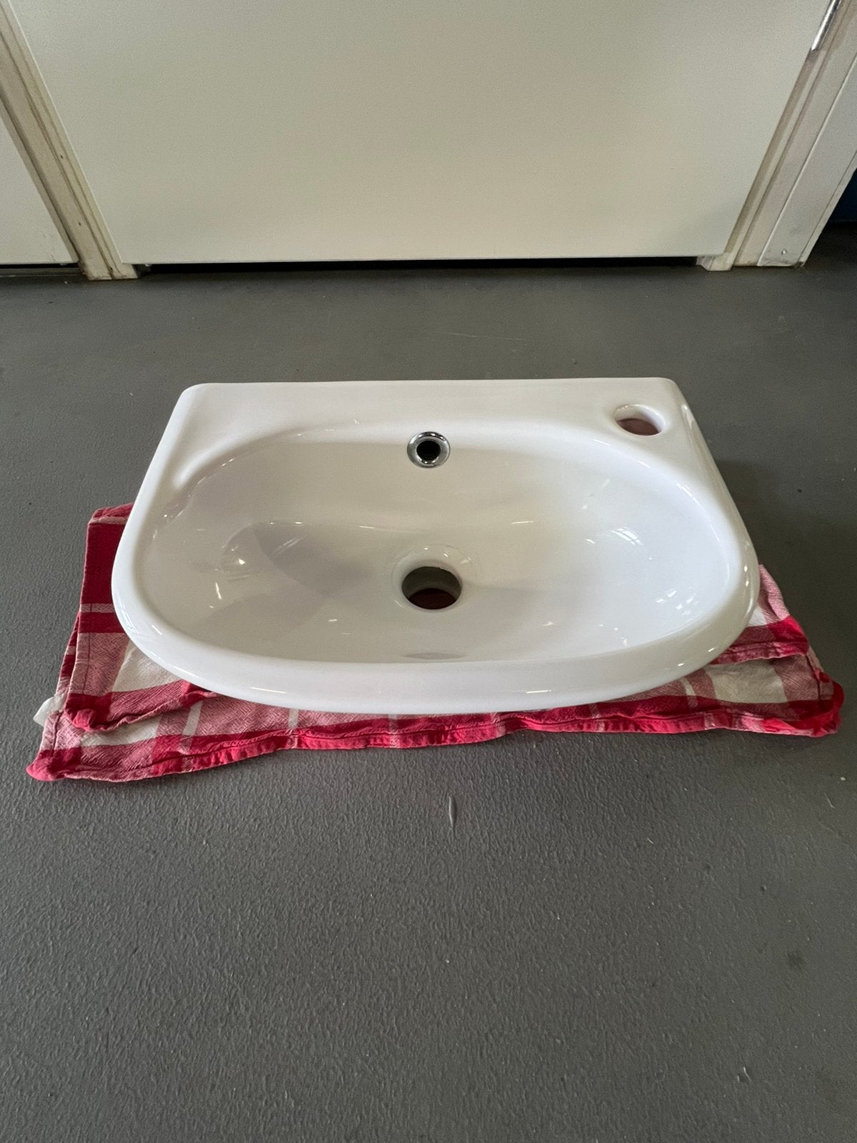 Sphinx fonteintje wasbakje, Ophalen, Overige typen, Zo goed als nieuw, Minder dan 100 cm