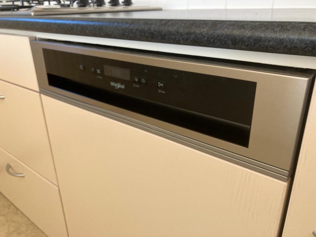 Vaatwasser Whirlpool WBC 3C34PX Inbouw, Witgoed en Apparatuur, Vaatwasmachines, Ophalen, Minder dan 85 cm, Minder dan 10 liter