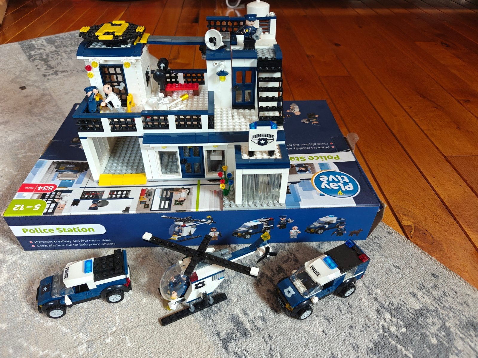 Lego Playtive Politiebureau met voertuigen en figuren, Ophalen of Verzenden, Zo goed als nieuw, Overige merken