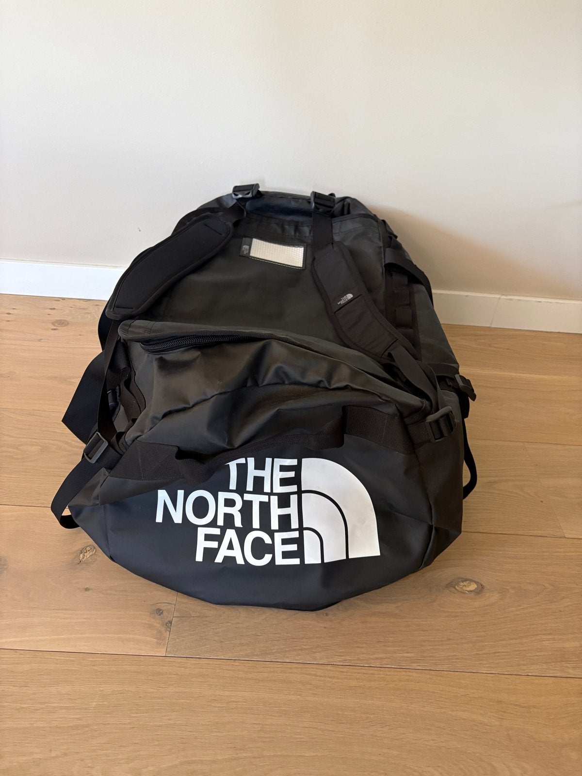 The North Face Base Camp Duffel XL Zwart ZGAN, 30 cm of meer, Zwart, Zo goed als nieuw, 35 tot 55 cm