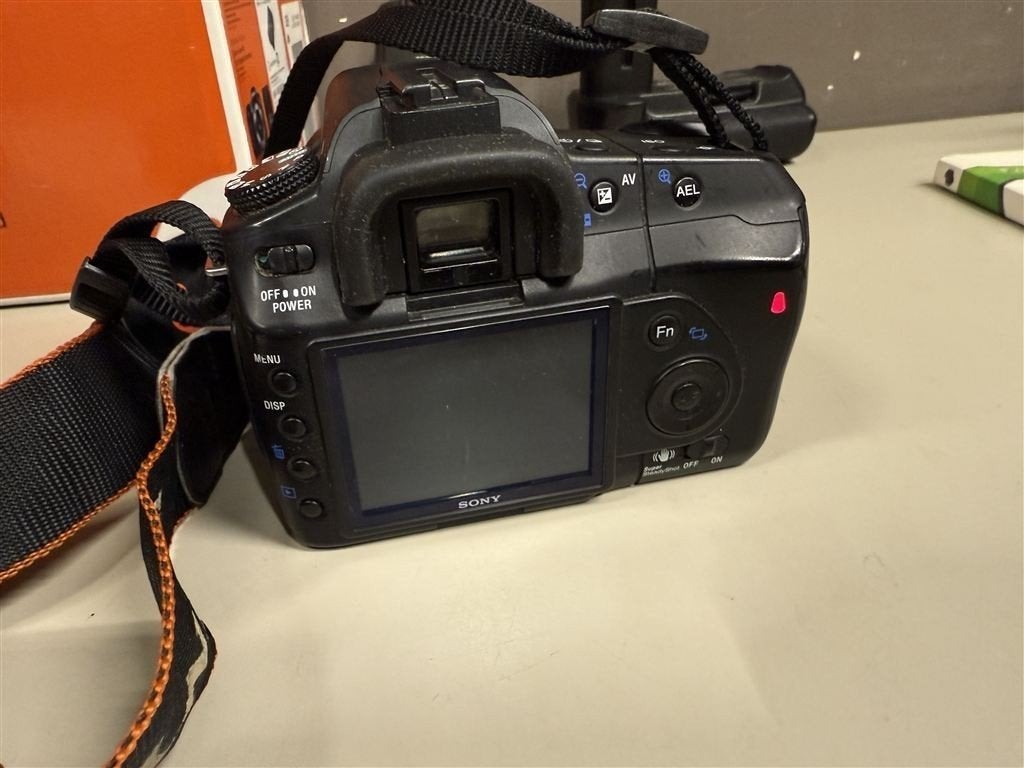 Sony Alpha A200 DSLR Camera set, Audio, Tv en Foto, Fotocamera's Digitaal, Ophalen of Verzenden, Zo goed als nieuw, Canon, 8 keer of meer
