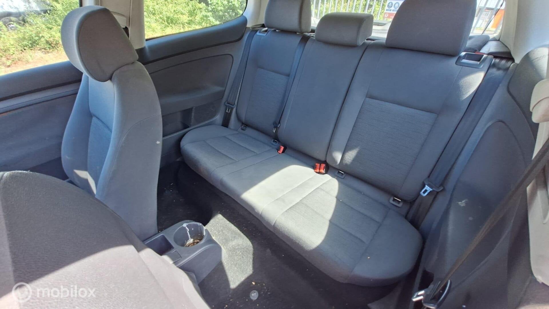 Foto 12 van Volkswagen Golf 1.4 Optive