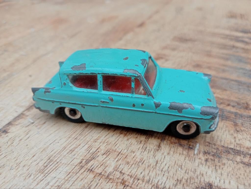 Ford Anglia Dinky toys 155, Ophalen of Verzenden, Auto, Dinky Toys