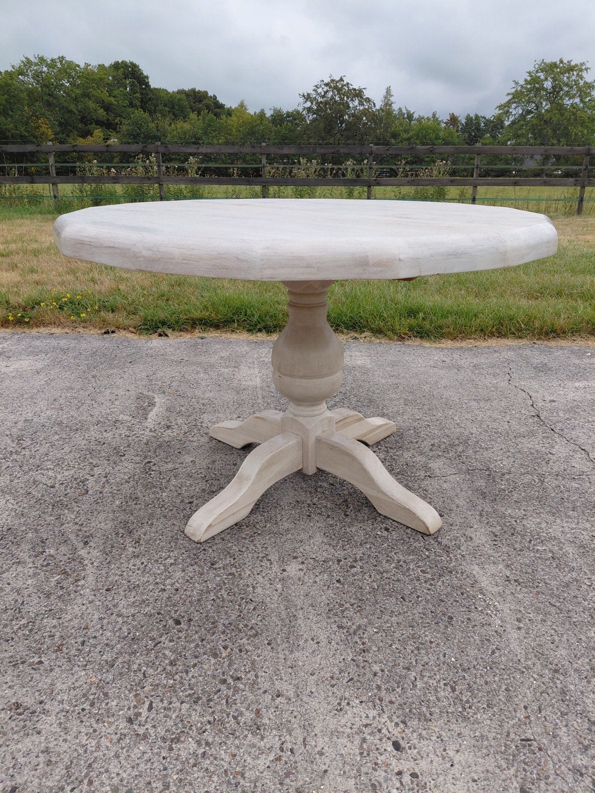Robuuste kolompoottafel eiken, Ophalen, Gebruikt, Landelijk, Vijf personen of meer