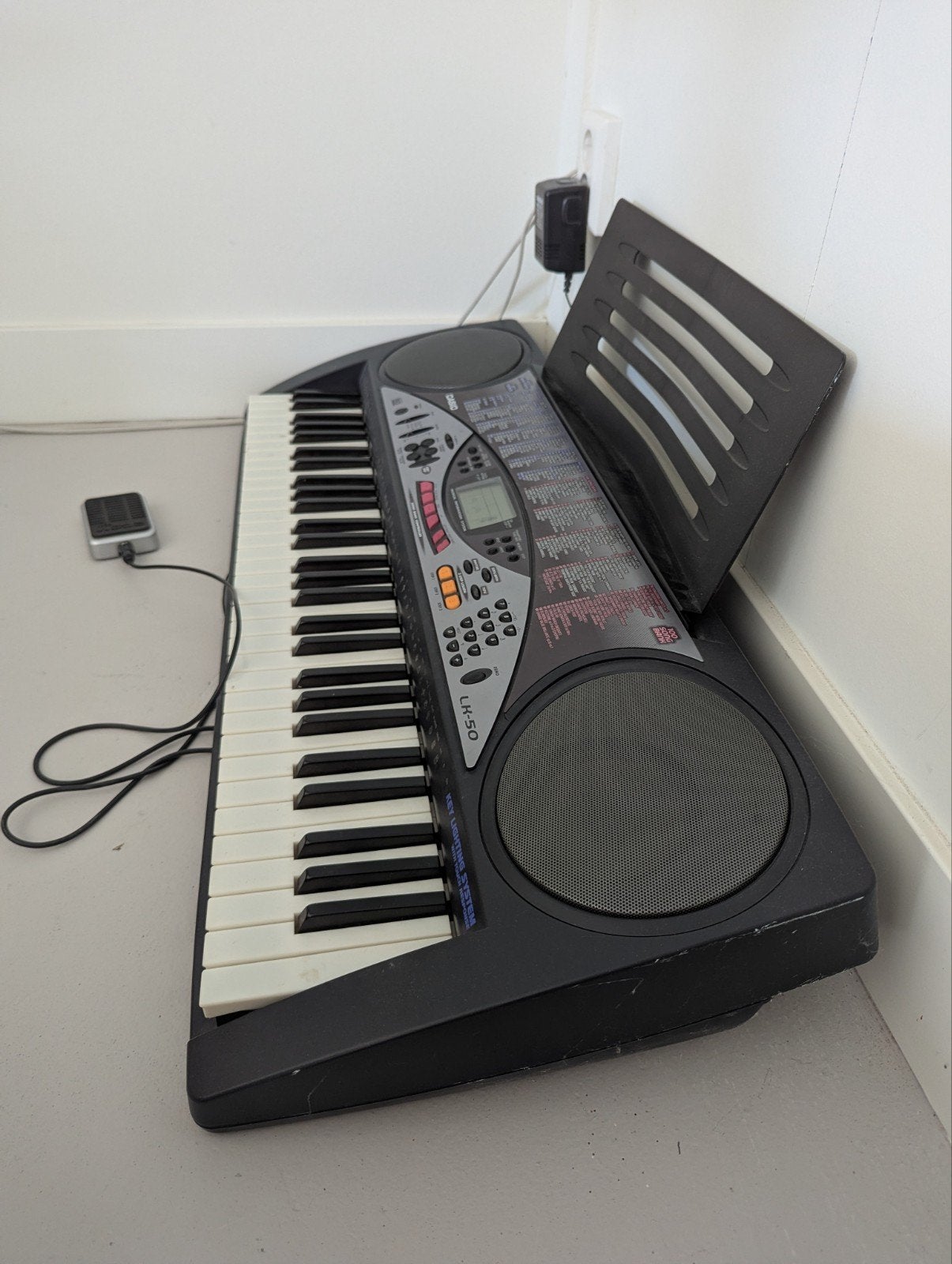 Casio LK-50 Keyboard met verlichte toetsen, Ophalen of Verzenden, Gebruikt, 61 toetsen, Casio