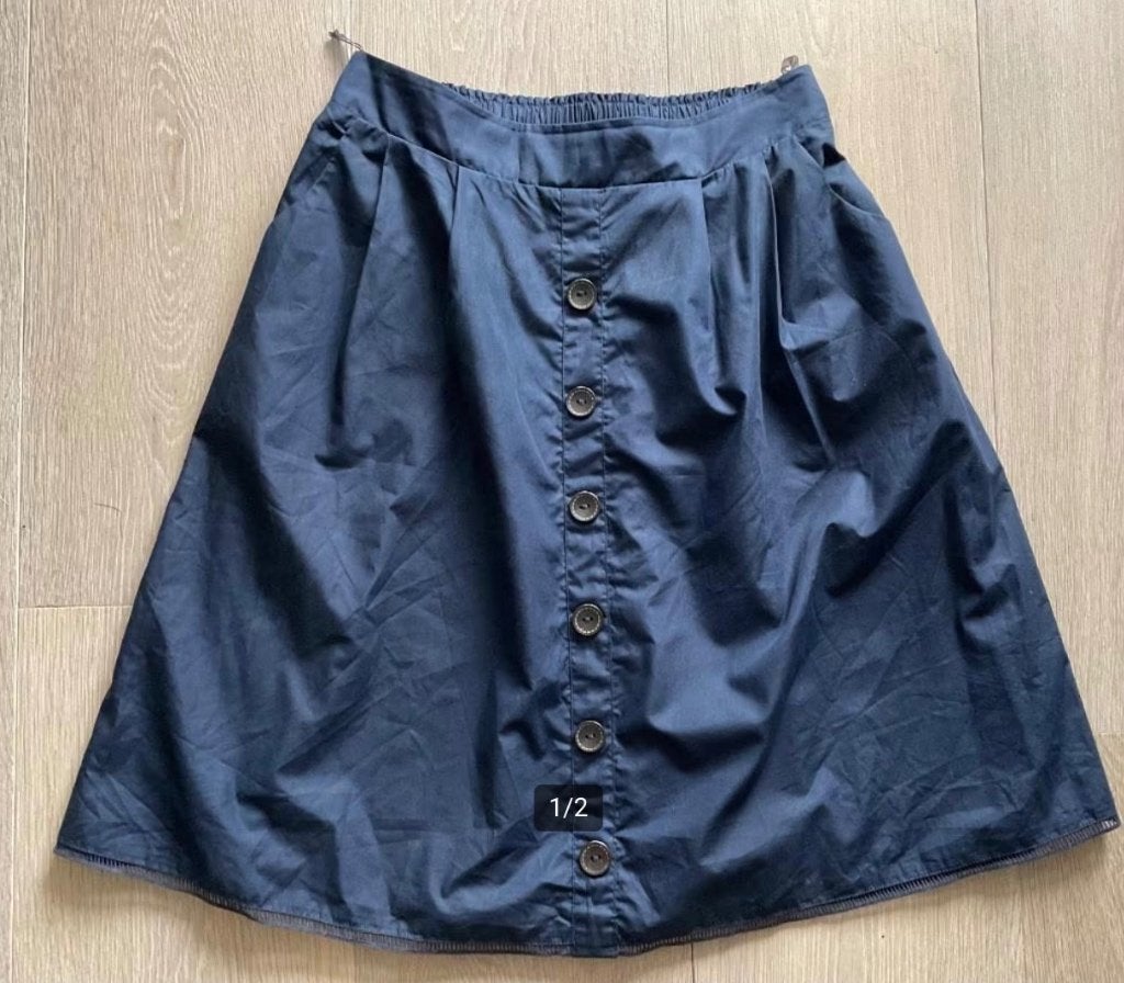 Donkerblauwe wijde rok met fijne zakken, S, Blauw, Ophalen of Verzenden, Zo goed als nieuw, Knielengte