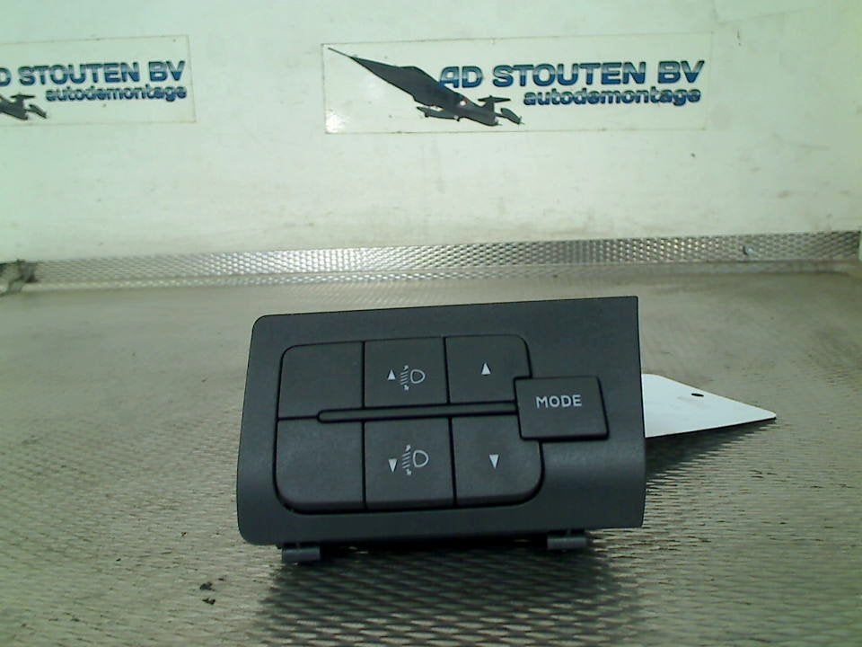Koplamp Ihv Schakelaar Citroën Jumper (U9) 2008, Gebruikt, Citroën, Kontakt-citroen@citroen.com, Citroën Deutschland GmbH