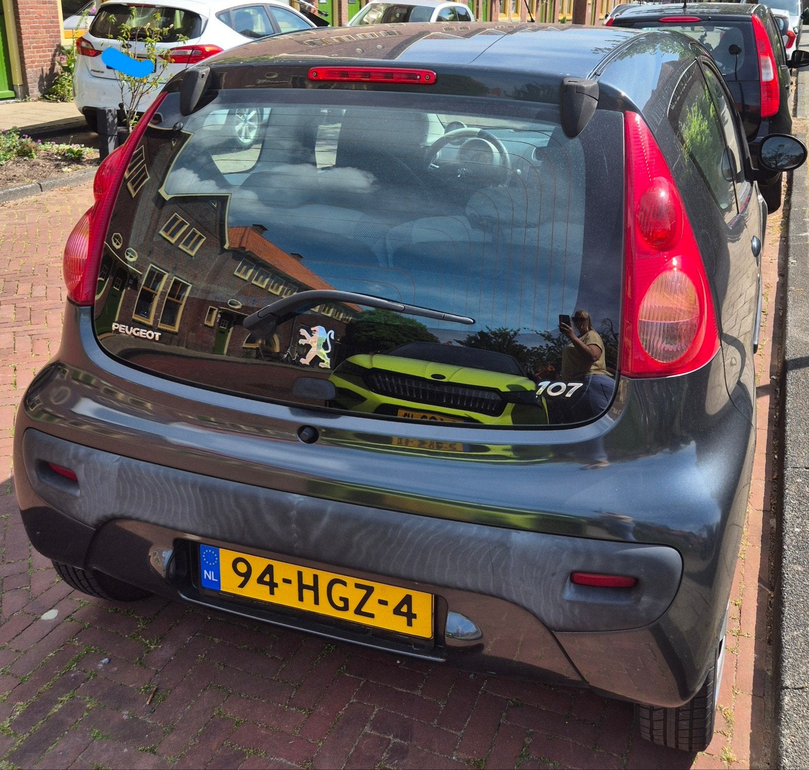 Peugeot 107 1.0 12V 3DR 2008 Grijs, Auto's, Peugeot, Voorwielaandrijving, 4 stoelen, 68 pk, Origineel Nederlands