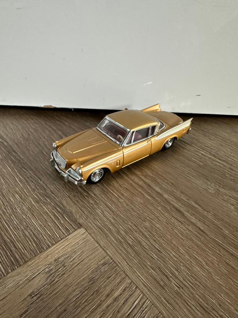 Dinky matchbox gouden Studebaker Golden Hawk modelauto., Ophalen of Verzenden, Zo goed als nieuw, Auto