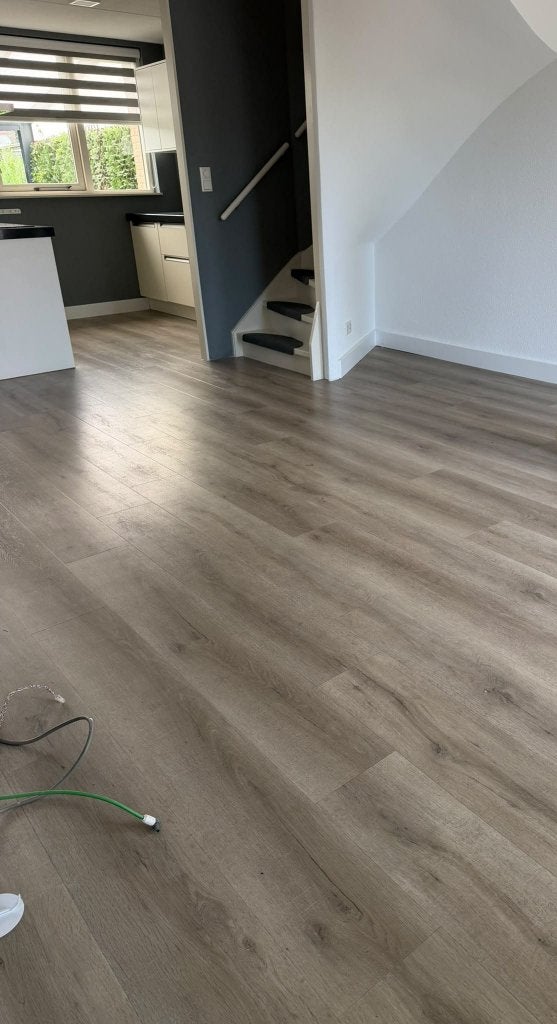Vloeren te koop - almere, Ophalen, 50 tot 150 cm, Zo goed als nieuw, 10 m² of meer