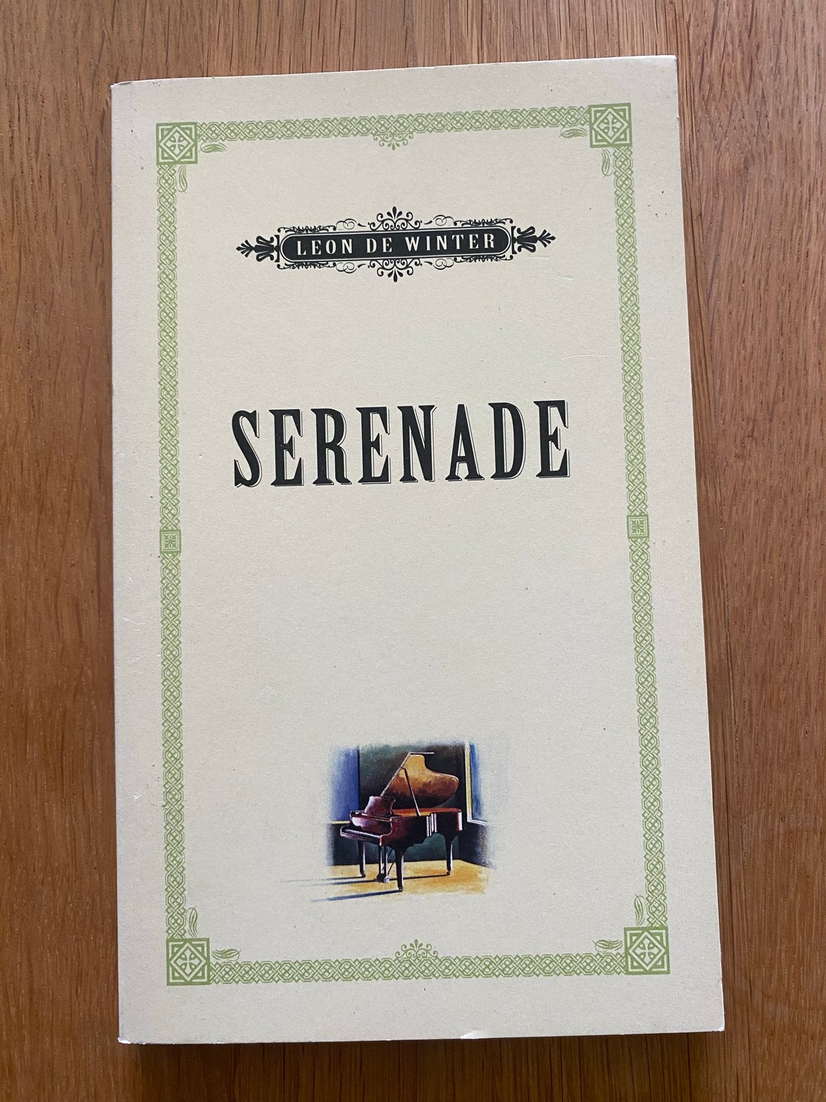 Serenade - Leon de Winter (Boek), Ophalen of Verzenden, Gelezen, Nederland