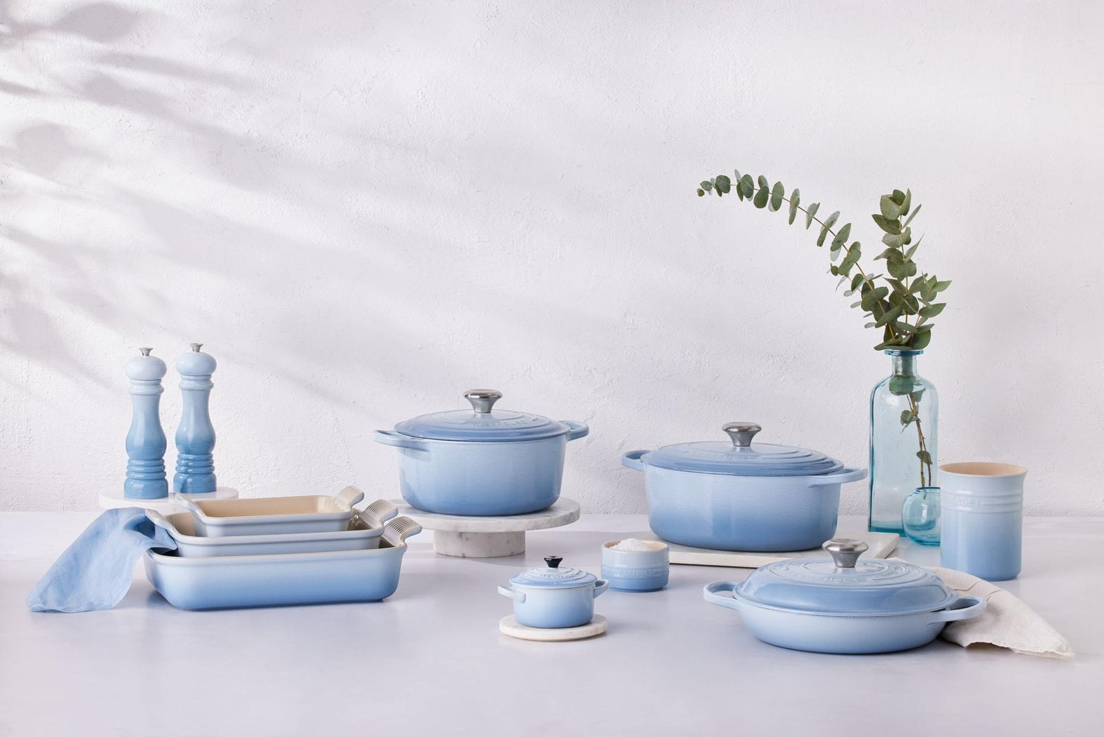 OP ZOEK - Le Creuset - Coastal Blue, Ophalen, Zo goed als nieuw, Overige materialen, Pot, Bus of Blik
