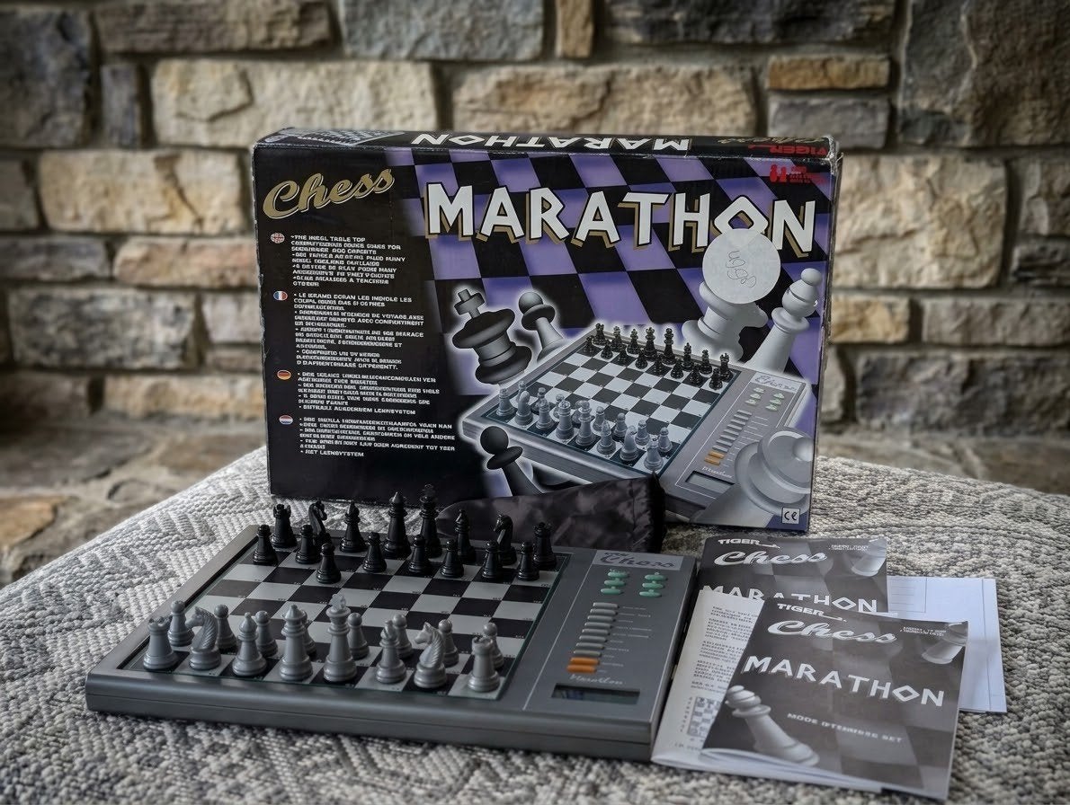 Tiger Chess Marathon Elektronisch Schaakspel, Een of twee spelers, Verzenden, Zo goed als nieuw, Tiger