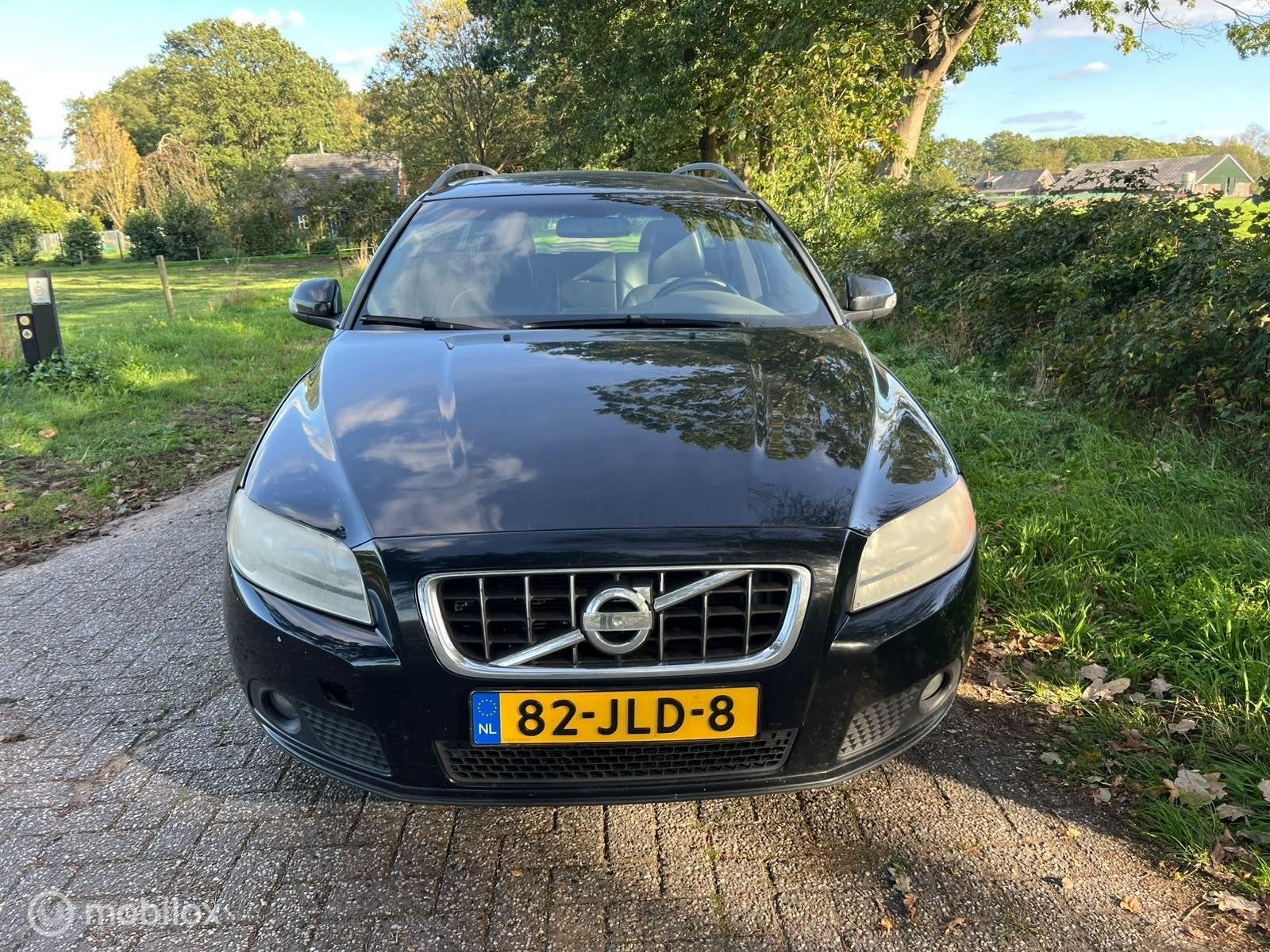 Volvo V70 2.0D voor export apk verlopen, Auto's, 136 pk, Gebruikt, 4 cilinders, Zwart