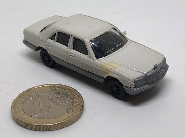 Mercedes 500 Gebroken Wit (W126), Fleischmann, Ophalen of Verzenden, Gebruikt, Auto, Overige merken