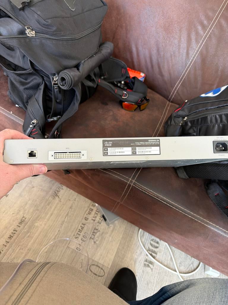 Cisco SX550X-24 24-poorts 10-Gigabit Stackable Managed Switc, Computers en Software, Netwerk switches, Gebruikt, Ophalen of Verzenden