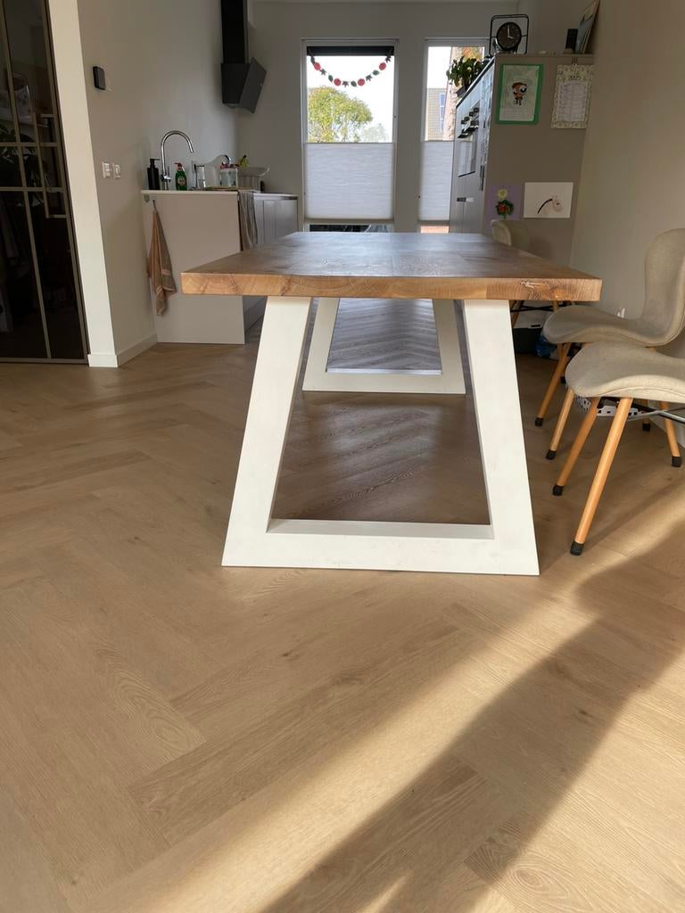 Trapeze tafelpoten massief eiken, Ophalen